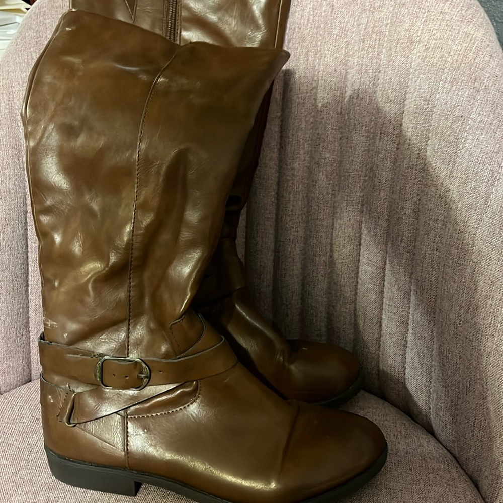 Winter boots
